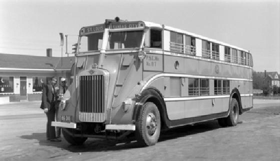 A Night Coach Bus (1929)