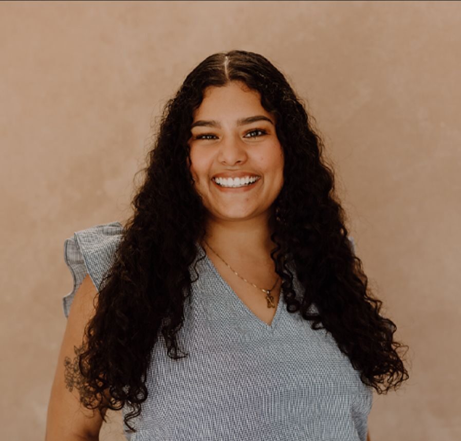 Teresa Castro Headshot