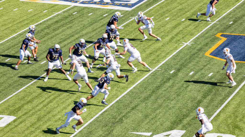 A UNC football game in mid action
