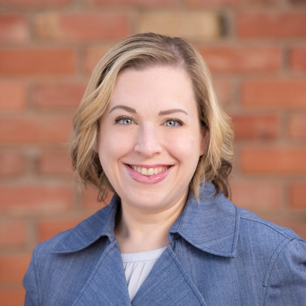 Profile shot of Alyssa Rose