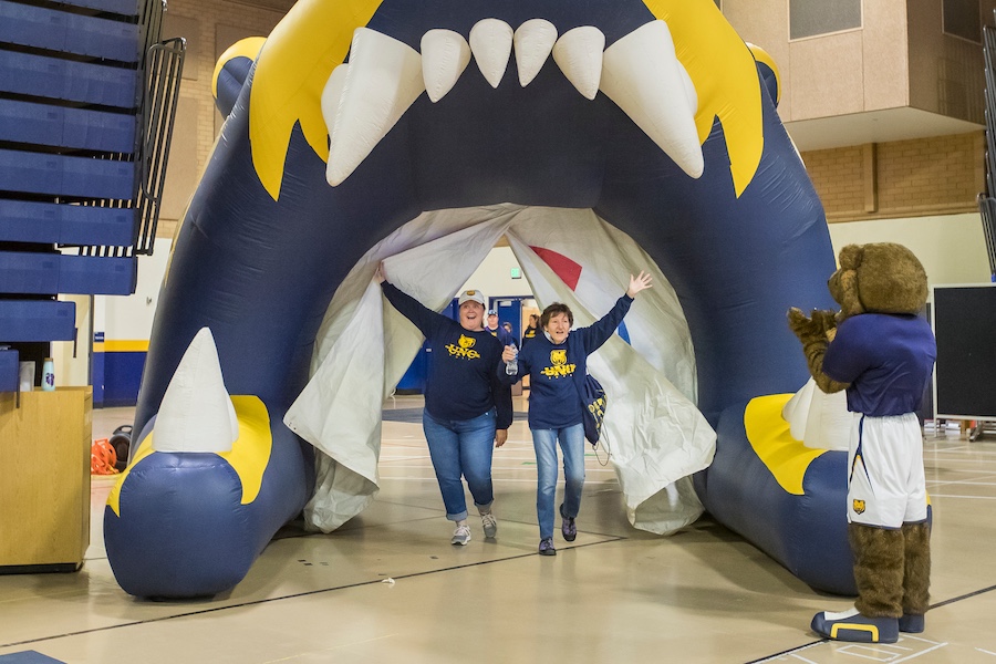 Women's Walk Participants
