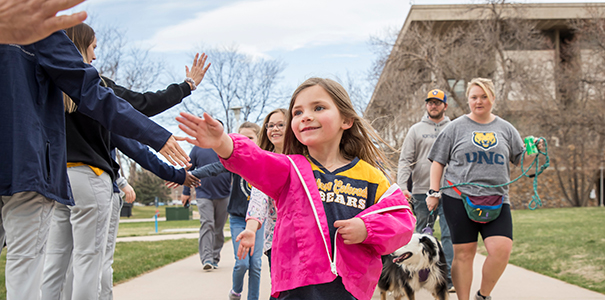 people walking during UNC's 2022 Women's Walk