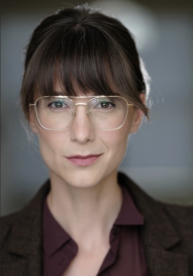 Headshot of Rachel Darden.