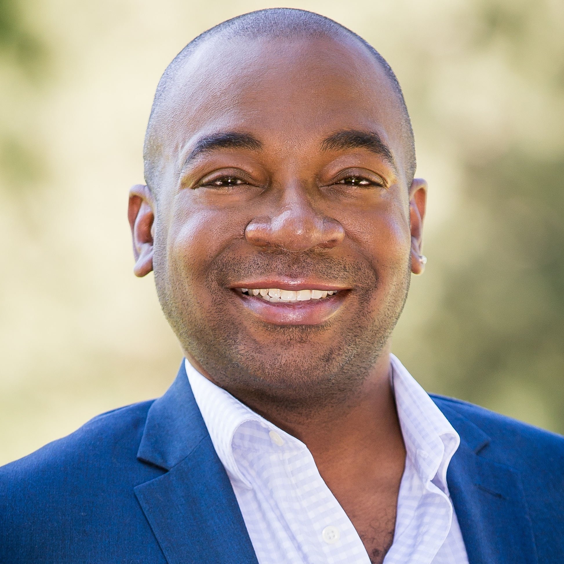 Headshot of Charles Moore.