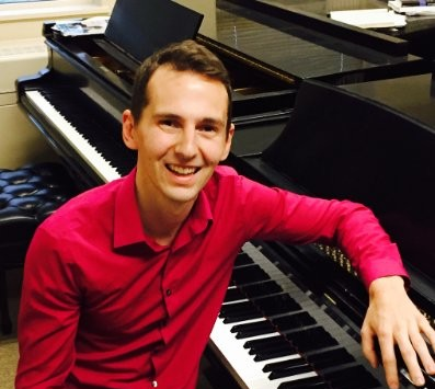 Headshot of Jesse Pierson.