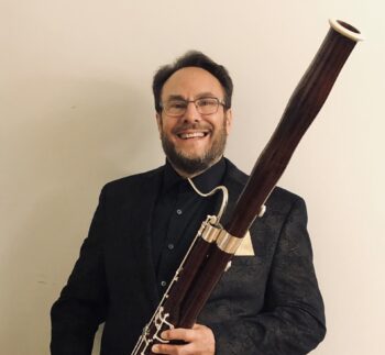 Headshot of Roger Soren.