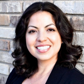 A headshot of Noelia Ruiz.