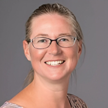 A headshot of Shannon Evenson.