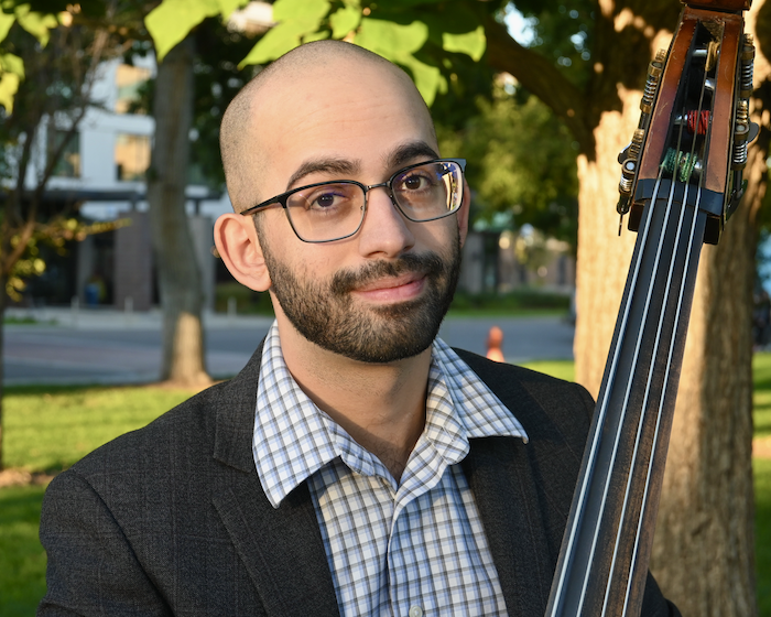 Headshot of Adrian Perez