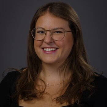 headshot of Sara Janosik