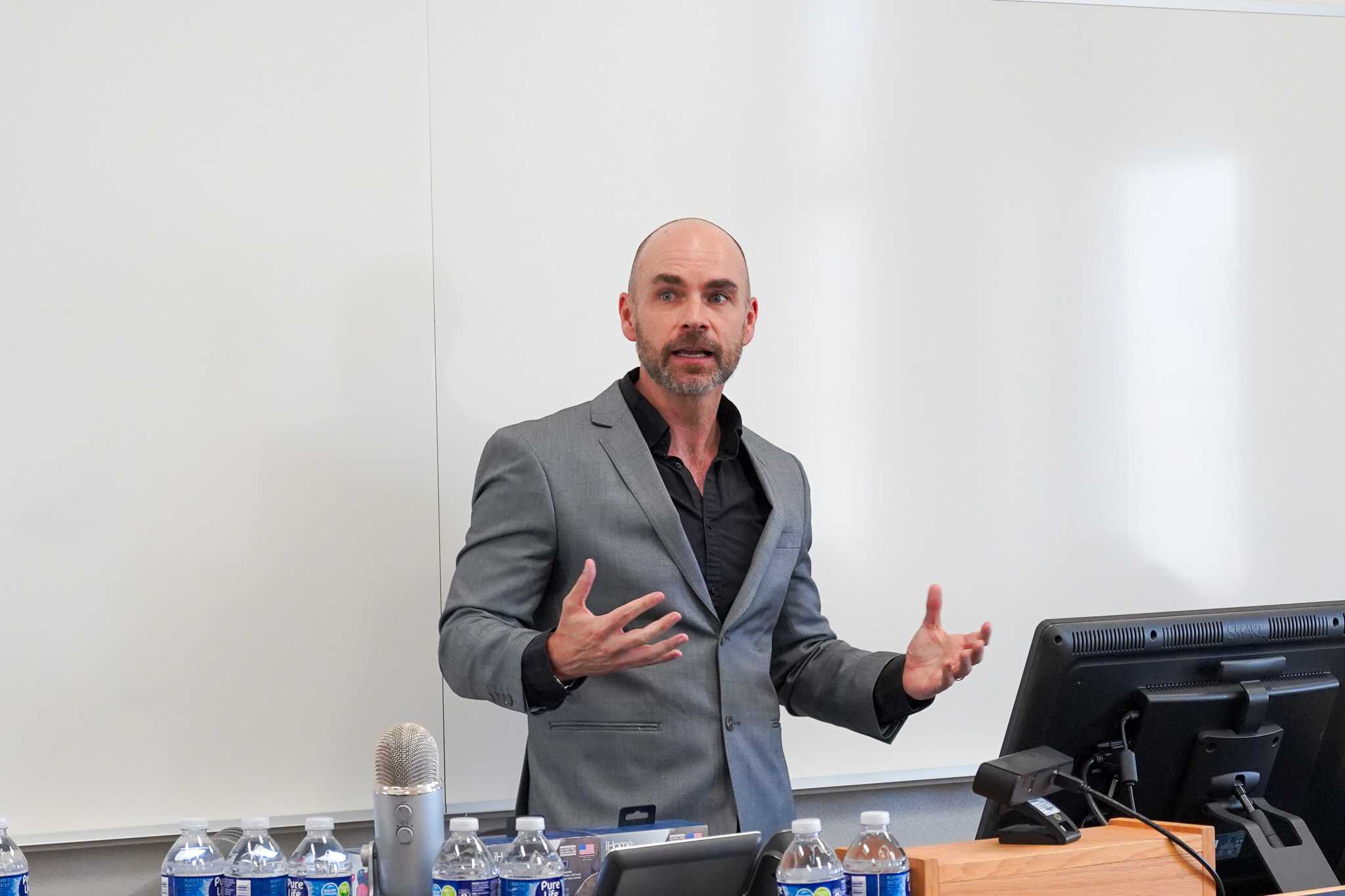 Professor Daniel Brannon