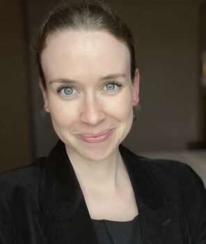 Headshot of Rachel Becker.