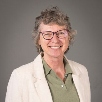 A portrait of Robyn Hess.