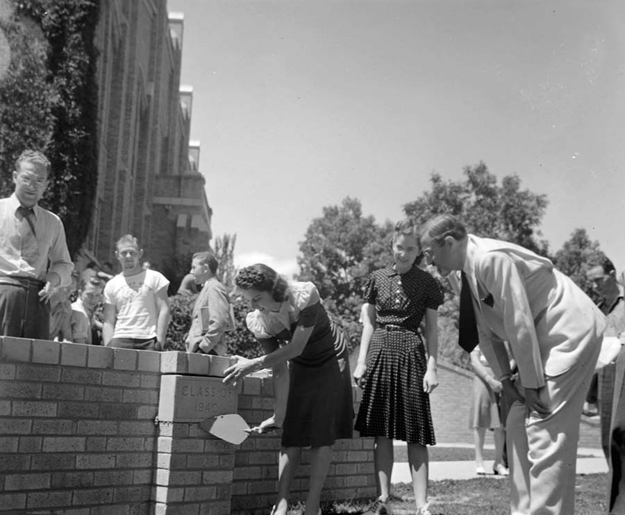 The senior class of 1940 work on building the Hi Bridge.