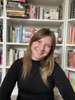 Photo of English student alumni Angie Brown