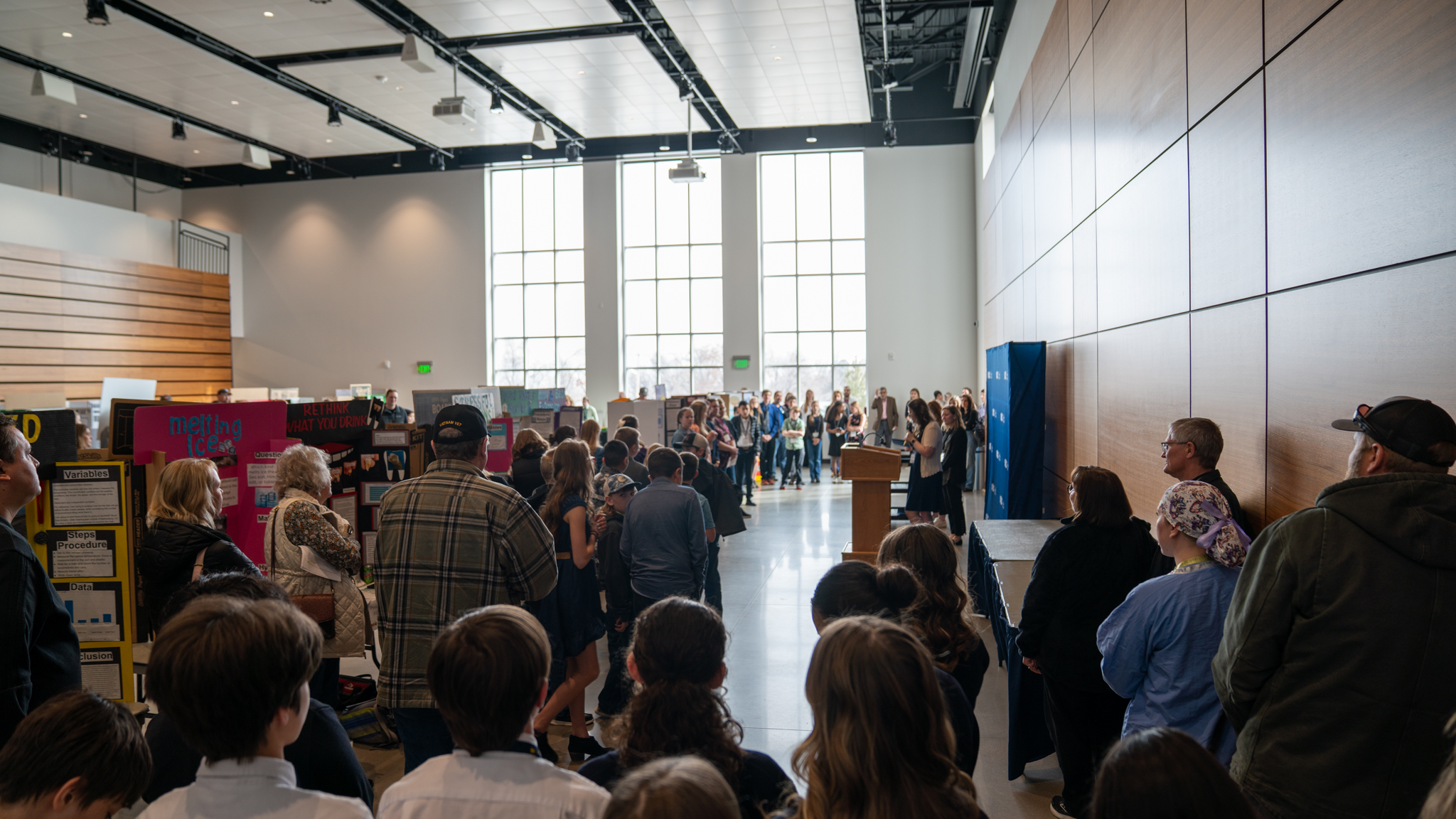 Photo of large crowd