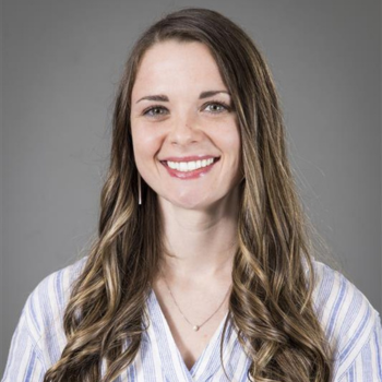 A headshot for Rachel Hampton.