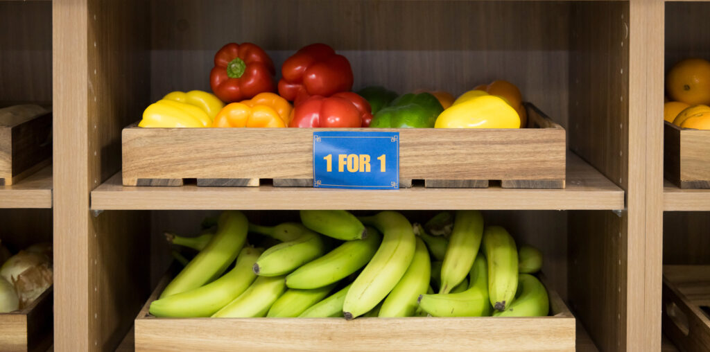 Fresh fruit on the shelves