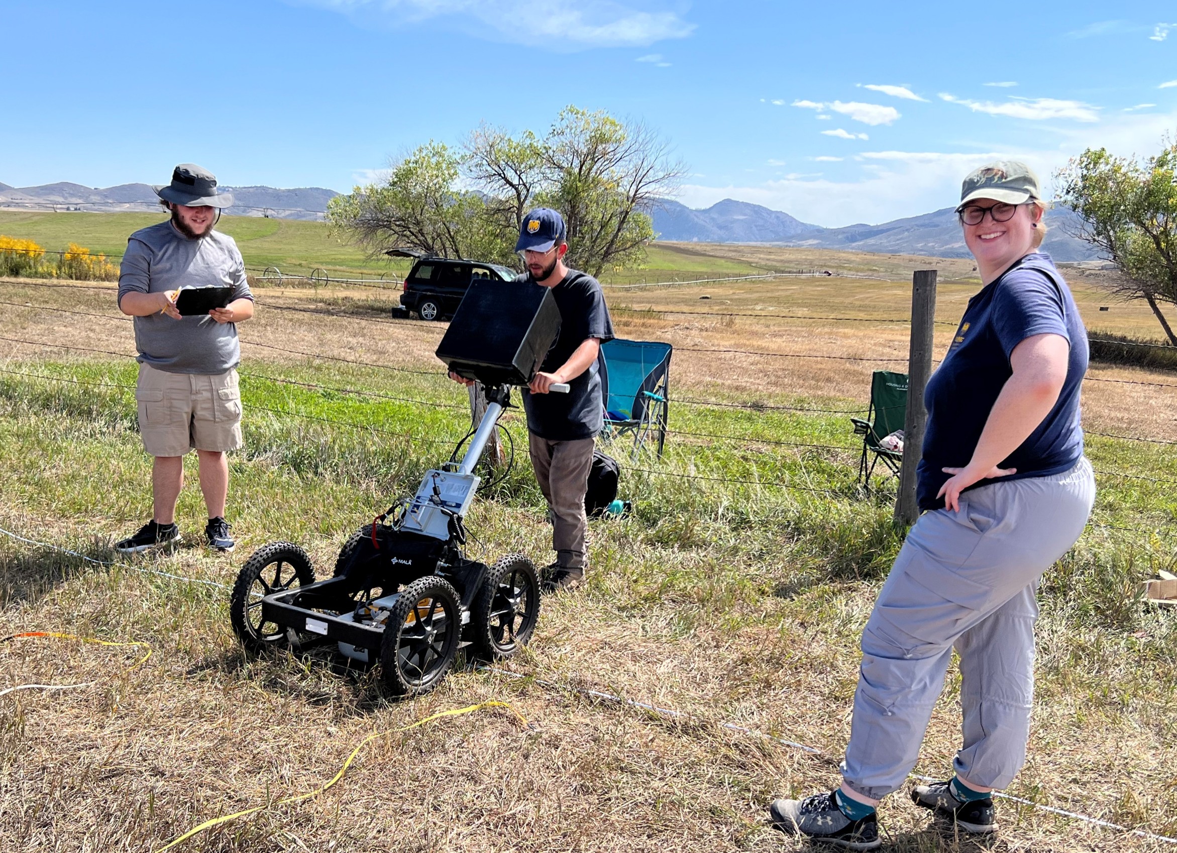 Anthropology Students Participating in an Archaeological Geophysical Lab