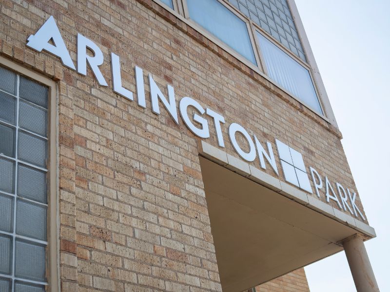 An exterior image of Arlington Park apartments