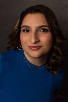 Headshot of Evette Srouji.