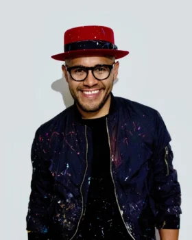 Headshot of Armando Silva.