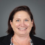 A portrait of Stephanie Linley