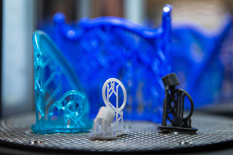 3D printed artwork from digital fabrication students.