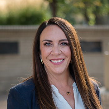 Headshot of Allie Steg Haskett.