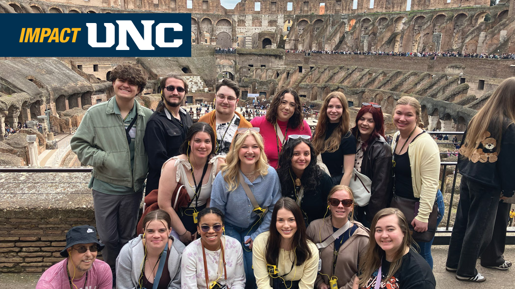 A group of UNC students in front of a collosseum in Milan