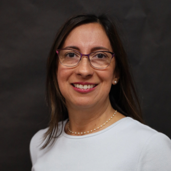 Headshot photo of Karen Gomez
