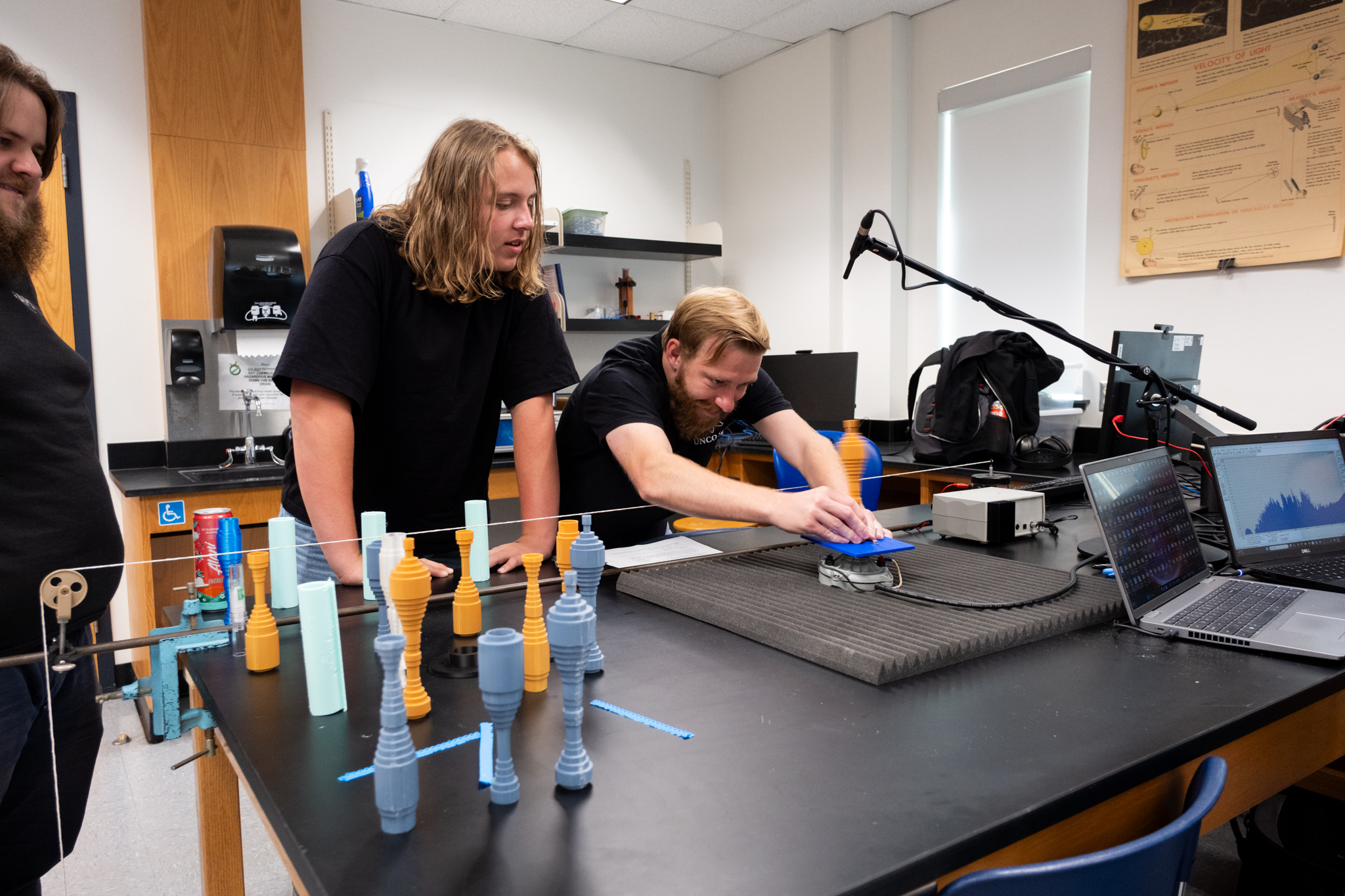 FSI Student Research in physics lab