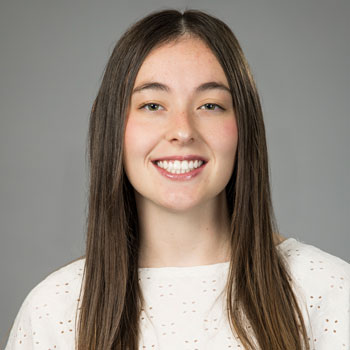 Portrait photo of Emma Austin.