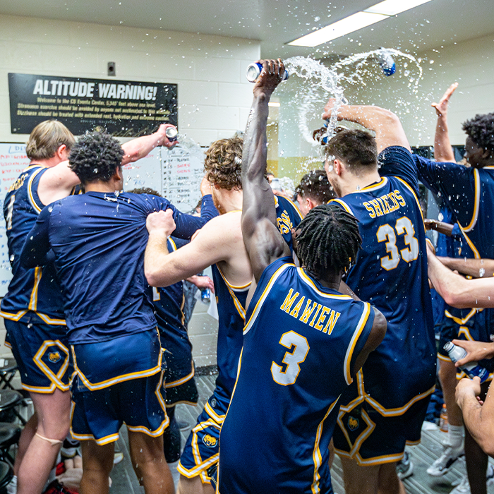 MBB win at CU