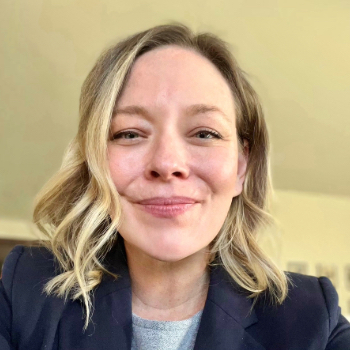 Headshot photo of Kim Murza