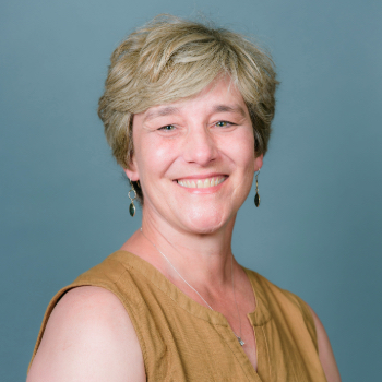 Headshot photo of Nicole Reisfeld