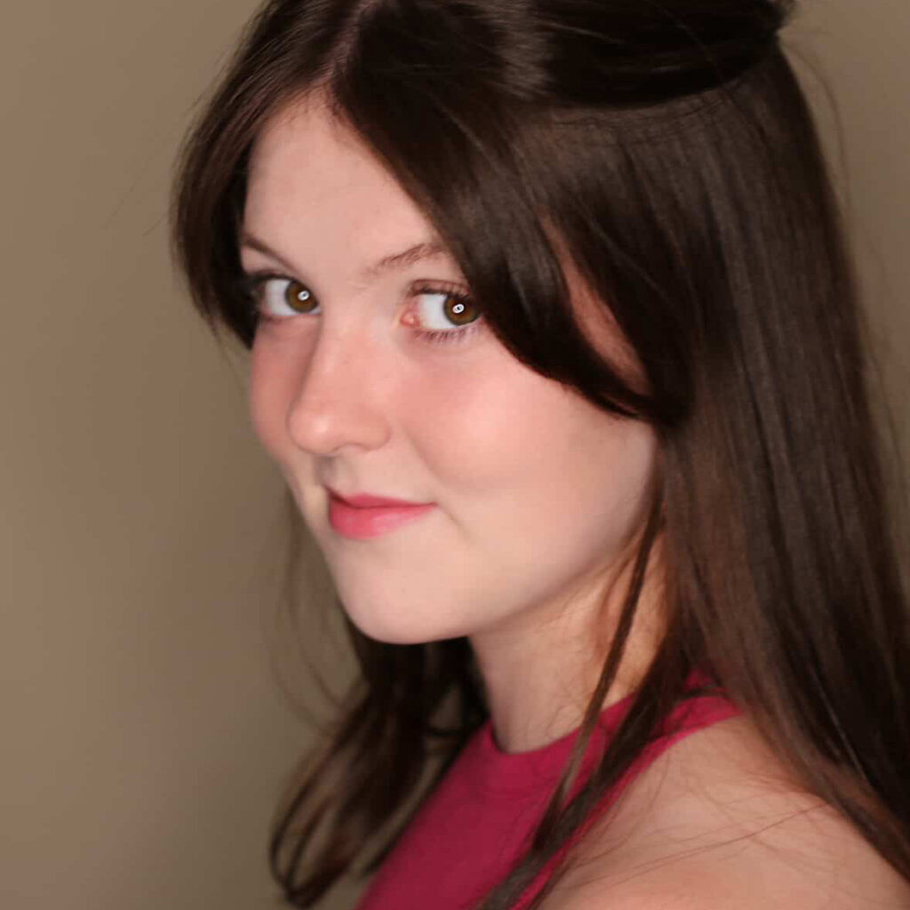 A headshot of Dee Dee Martin