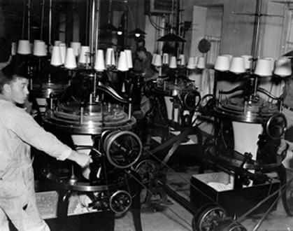 Making Cotton Cloth (1937)