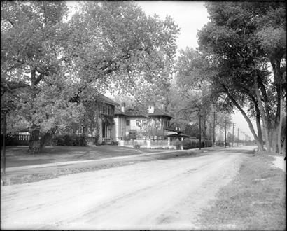 Denver's Country Club District