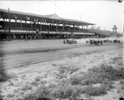 Off To The Races (1925)