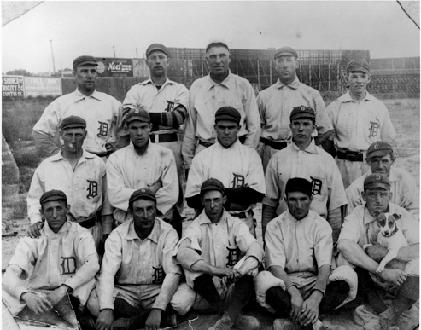Denver Bears Baseball Team-1906