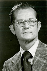 Robert B. Sund