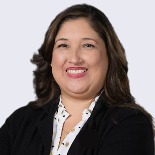 Claudia Hernandez facing forward and smiling